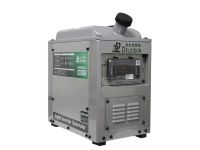 Recharging engine generator